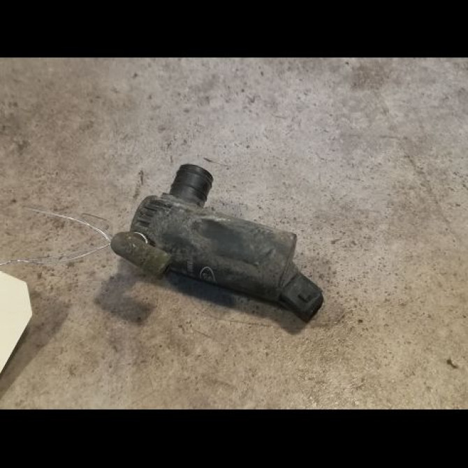 Pompe lave-glace avant occasion FORD TRANSIT III Phase 1 08-2000->09-2006 1698640 1