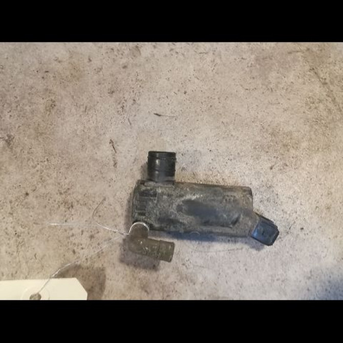 Pompe lave-glace avant occasion FORD TRANSIT III Phase 1 08-2000->09-2006 1698640 2