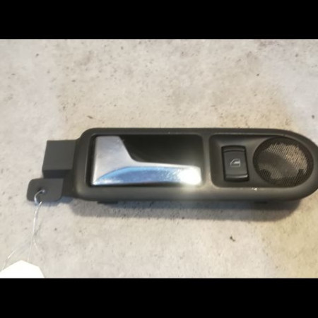 Poignee int porte arg occasion VOLKSWAGEN PASSAT IV Phase 2 10-2000->03-2005 3B0839113BD2AQ