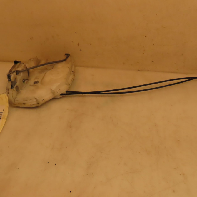 Serrure porte avd occasion SUZUKI SWIFT III Phase 1 03-2005->09-2011 1.3 VVT 8220162J23 1