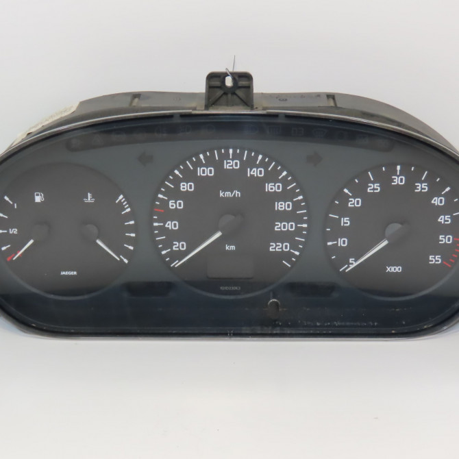 Compteur occasion RENAULT SCENIC I Phase 1 09-1996->08-1999 1.9 DTI 100ch 7700847784 1