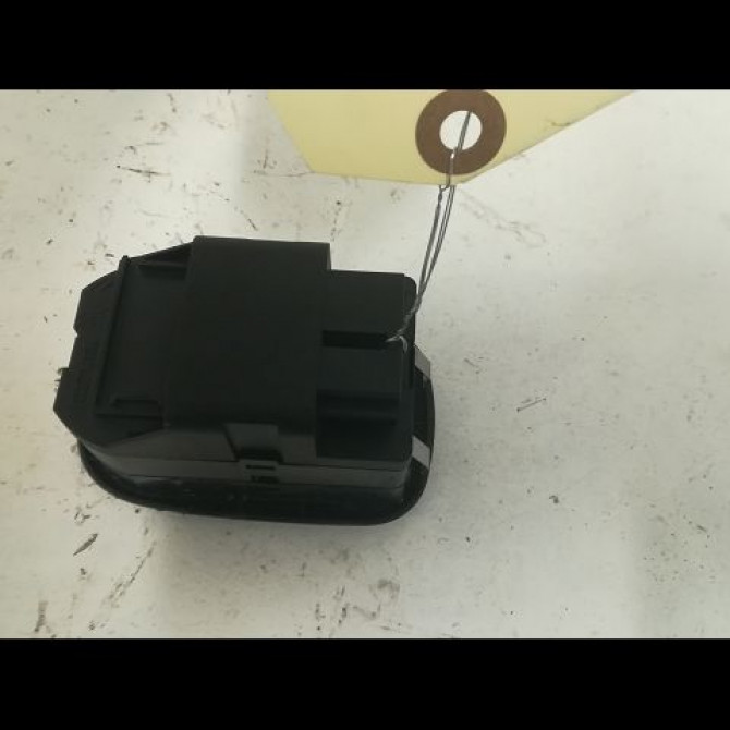 Commande lève-glace porte avant gauche occasion PEUGEOT 306 Phase 2 04-1997->03-2002 1.4i 6552RC 2