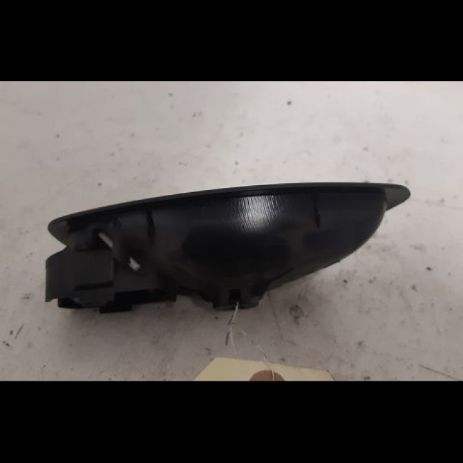 Poignee int porte avd occasion RENAULT MEGANE III Phase 1 11-2008->01-2012 826720001R 2