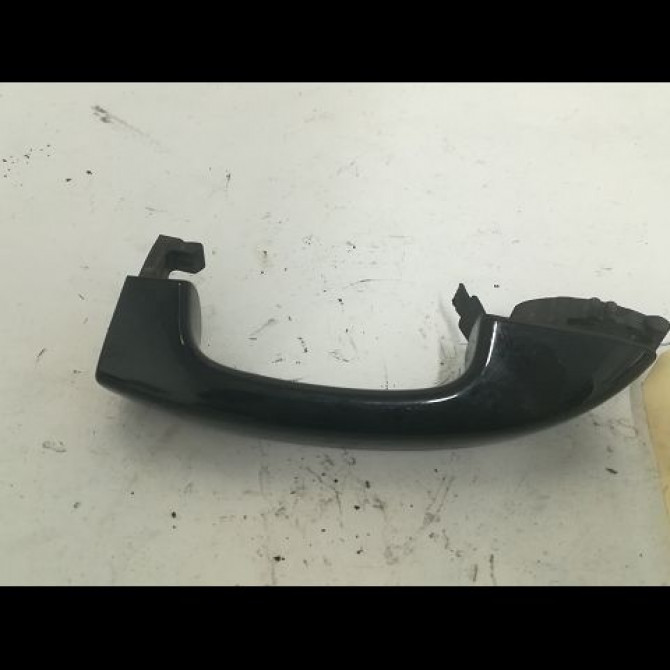 Poignee ext porte ard occasion VOLKSWAGEN GOLF VI Phase 1 10-2008->04-2013 1.4 TSI 16v 122ch 1K8837206FGRU 1