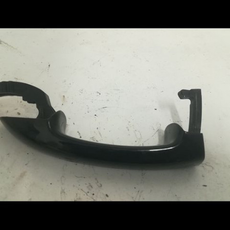 Poignee ext porte avd occasion VOLKSWAGEN GOLF VI Phase 1 10-2008->04-2013 1.4 TSI 16v 122ch 1K8837206FGRU