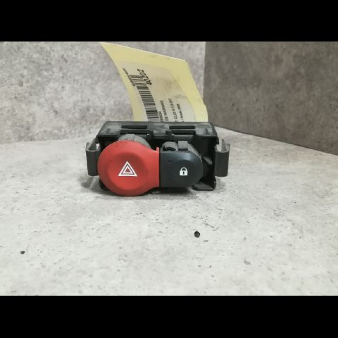 Bouton de warning occasion RENAULT CLIO III Phase 2 03-2009->12-2014 1.5 DCI 70ch 252103766R 1