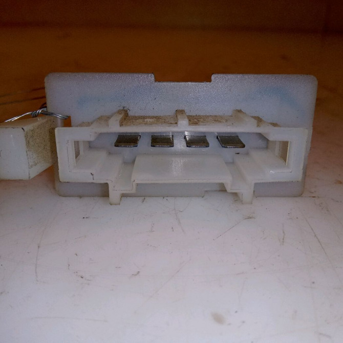 Resistance de chauffage occasion DACIA LOGAN I Phase 1 06-2005->06-2008 1.4 MPI 7701060006 2