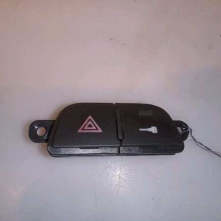 Bouton de warning occasion ALFA ROMEO MI.TO MI.TO Phase 1 2008-09-01->2016-12-31 1.3 JTDM 95ch 156087359