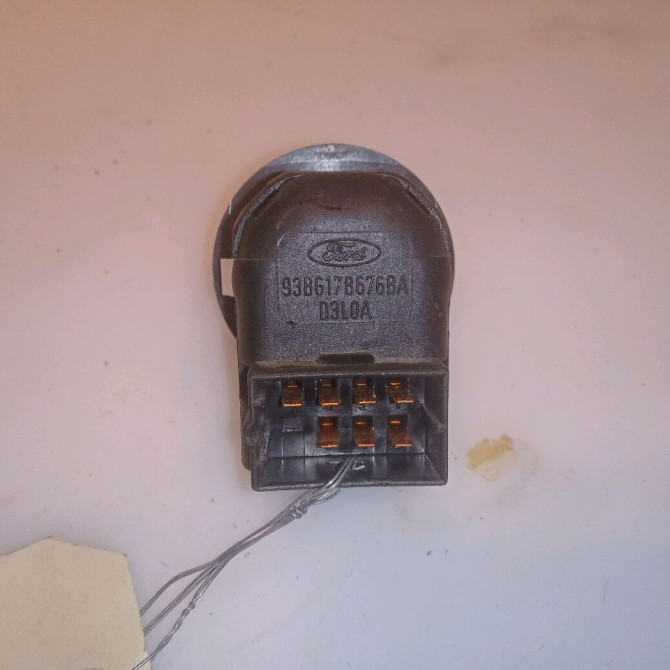 Commande rétroviseurs extérieures électriques occasion FORD FOCUS II Phase 1 09-2004->12-2007 4495427 2