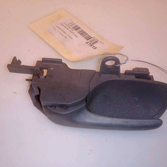 Poignee int porte avg occasion TOYOTA AYGO I Phase 1 06-2005->11-2009 1.0 VVTI 692060D060B2 2