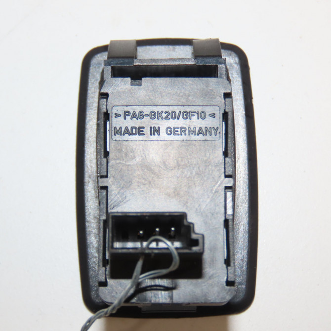 Commande lève-glace porte avant droite occasion B.M.W. SERIE 3 V Phase 1 03-2005->09-2008 61316945876 2