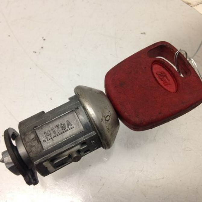 Antivol de direction occasion FORD FIESTA IV Phase 1 09-1995->09-1999 1.25i 1022183 1