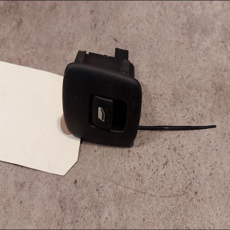 Commande leve-glace porte arrière droite occasion CITROEN C3 II Phase 2 03-2013->12-2016 1.0 68ch 98012514XT