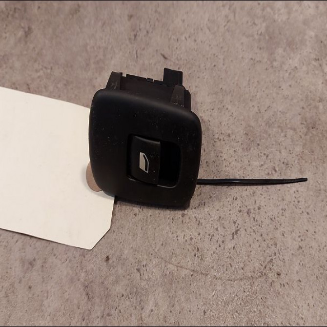 Commande leve-glace porte arrière droite occasion CITROEN C3 II Phase 2 03-2013->12-2016 1.0 68ch 98012514XT 1