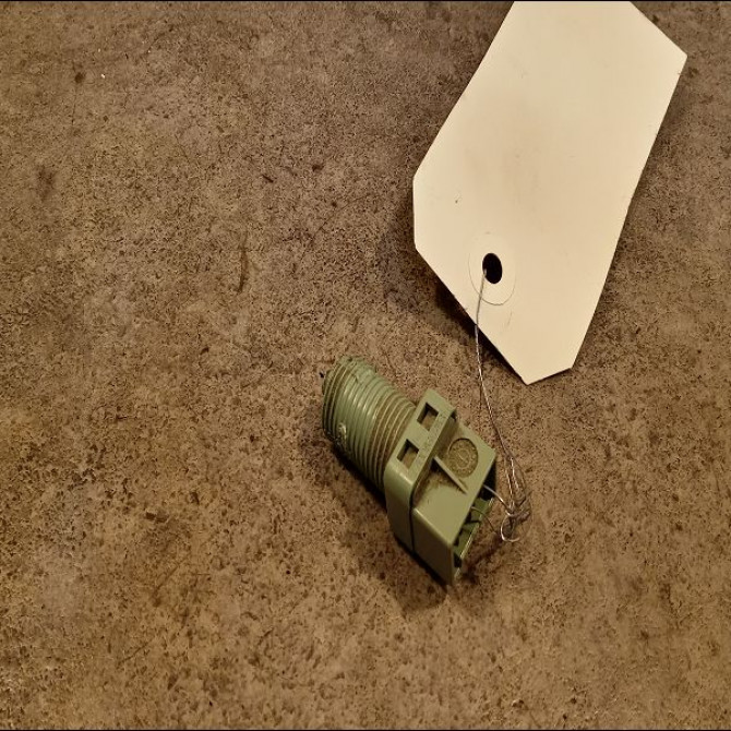 Pedale de frein occasion RENAULT SCENIC I Phase 2 08-1999->06-2003 1.6i 107ch 7700431118 1