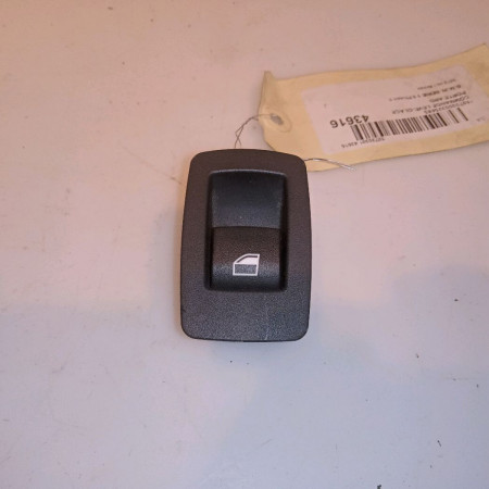 Commande leve-glace porte arrière droite occasion B.M.W. SERIE 1 II Phase 1 08-2011->06-2015 61319208106