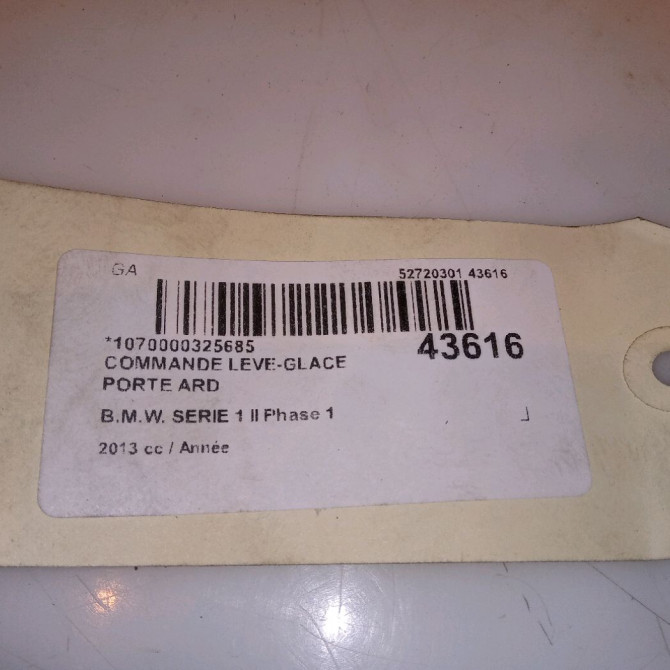 Commande leve-glace porte arrière droite occasion B.M.W. SERIE 1 II Phase 1 08-2011->06-2015 61319208106 4