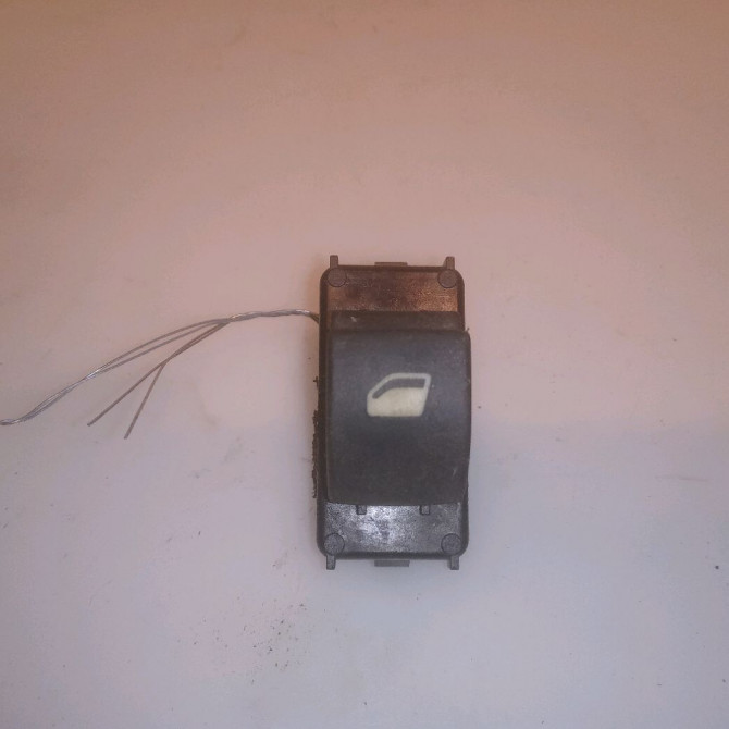 Commande leve-glace porte arrière gauche occasion CITROEN C4 I Phase 2 07-2008->10-2010 1.6 HDI 110ch 6554HJ 1