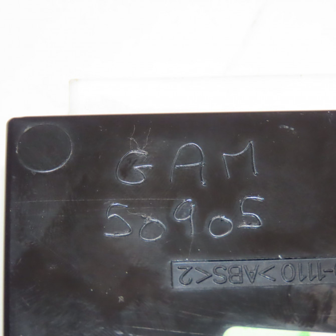 Bouton de warning occasion HYUNDAI IX20 Phase 1 10-2010->... 1.4 CRDI 90ch 4