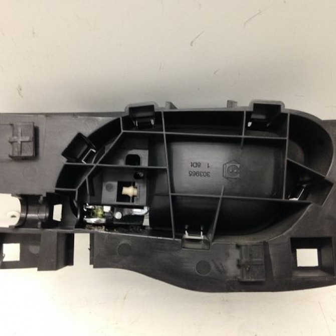 Poignee int porte ard occasion PEUGEOT 207 Phase 1 04-2006->06-2013 1.6 HDI 16v 90ch 9144A5 2