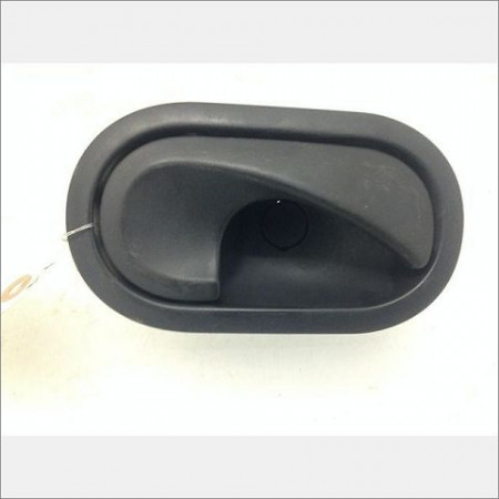 Poignee int porte avd occasion RENAULT MEGANE II Phase 1 09-2003->12-2005 1.5 DCI 80ch 8200843629