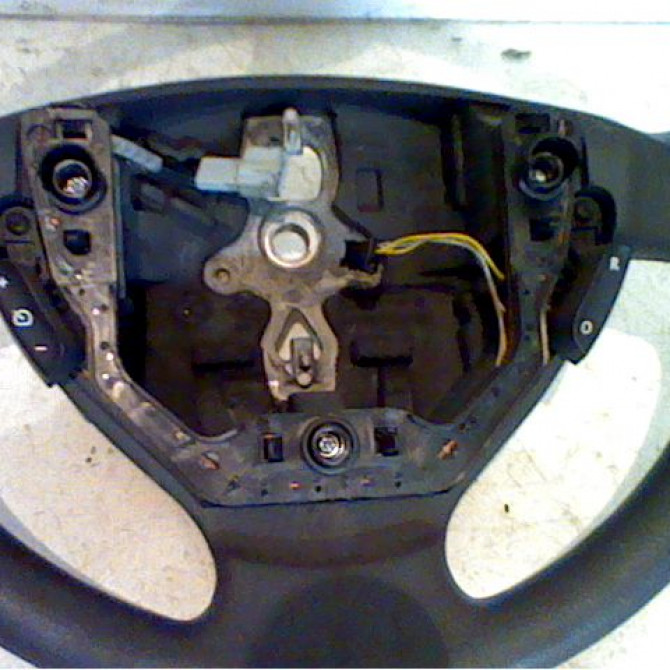 Volant de direction occasion RENAULT MODUS Phase 1 09-2004->12-2007 8200271529 2