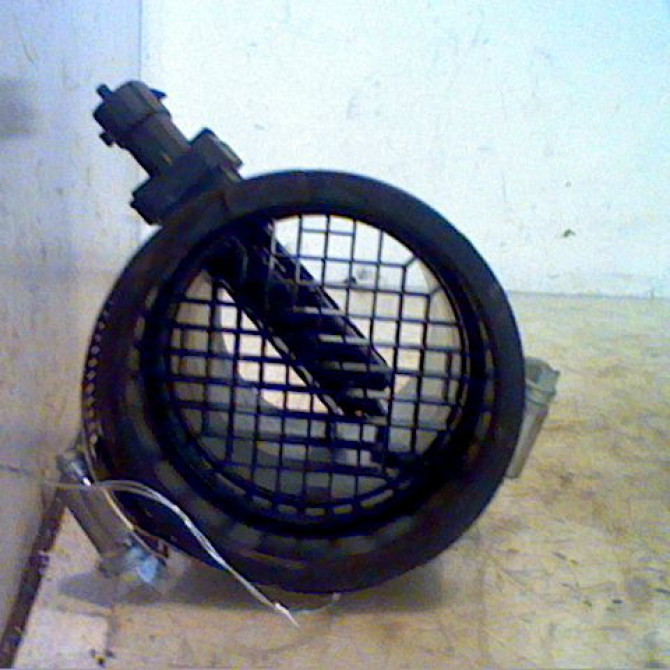 Debimetre air occasion SUZUKI SX4 I Phase 1 04-2006->03-2014 1.9 DDIS 4X4 1380069K00 1