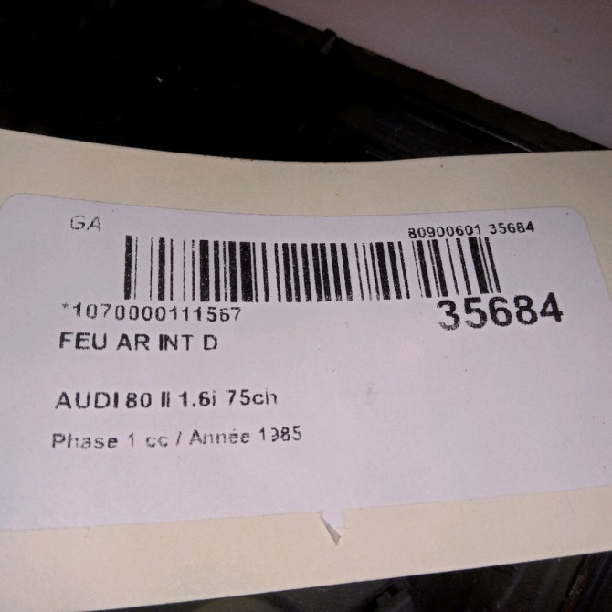 Feu arrière intérieur droit occasion AUDI 146 Phase 1 04-1995->04-1999 1.6i 75ch 4