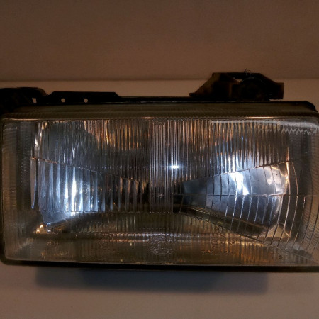 Phare droit occasion AUDI 146 Phase 1 04-1995->04-1999 1.6i 75ch