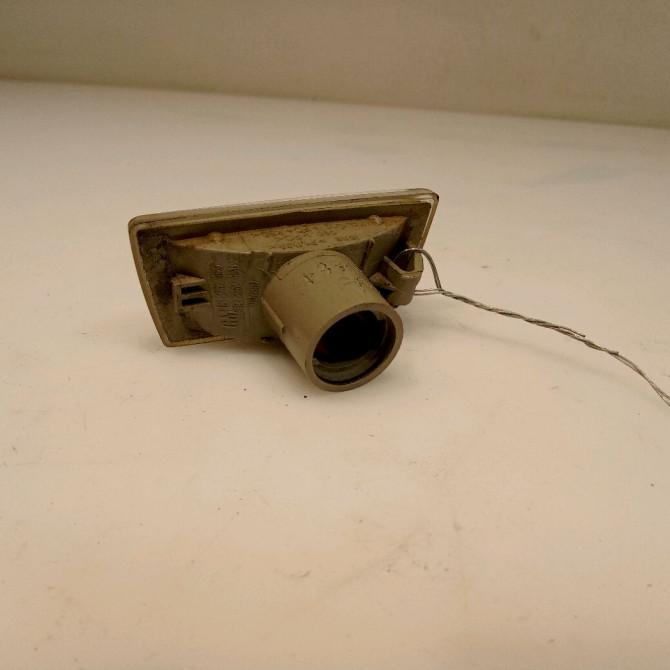 Répétiteur aile droite occasion OPEL INSIGNIA Phase 1 01-2009->03-2013 13497990 2