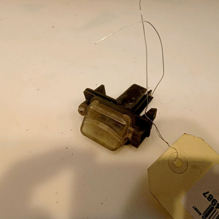 Eclaireur plaque de police d occasion PEUGEOT 406 Phase 1 04-1995->04-1999 2.1 TD 110ch 634099