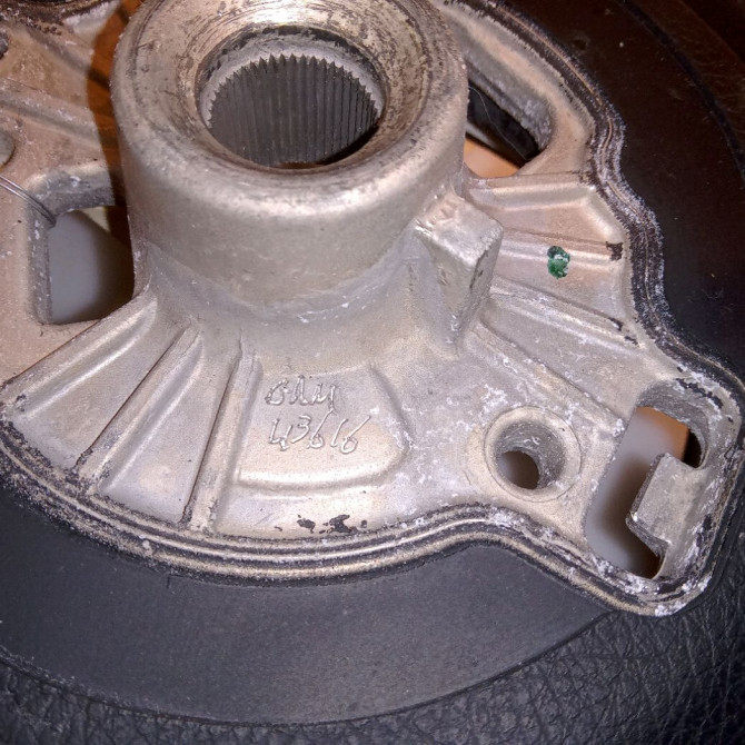 Volant de direction occasion B.M.W. SERIE 1 II Phase 1 08-2011->06-2015 32306854753 3