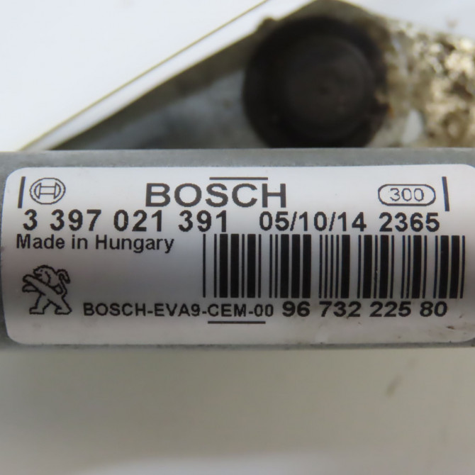 Moteur essuie-glace avant occasion PEUGEOT 208 208 Phase 1 2012-03-01->2015-09-30 1.0 PURETECH 68ch 9673222580 5