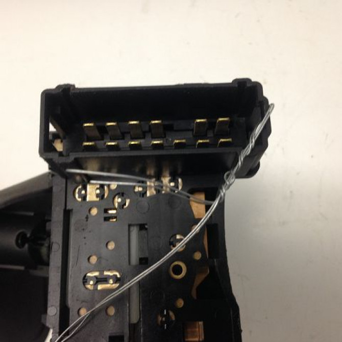 Commande essuie glace occasion DACIA SANDERO I Phase 1 06-2008->10-2012 6001551358 4