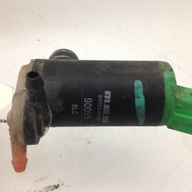 Pompe lave-glace avant occasion CITROEN XANTIA Phase 2 12-1997->06-2001 2.0 HDi 110ch 643460 1