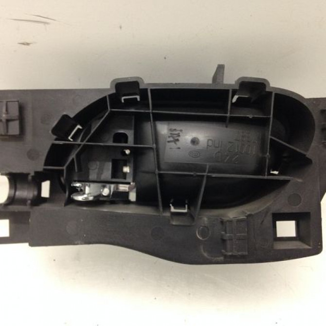 Poignee int porte avd occasion CITROEN C4 I Phase 1 11-2004->07-2008 1.6 HDi 110ch 914493 2