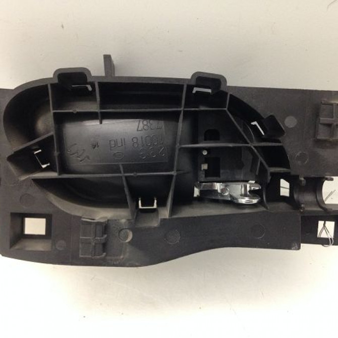 Poignee int porte arg occasion CITROEN C4 I Phase 1 11-2004->07-2008 1.6 HDi 110ch 9143J9 2