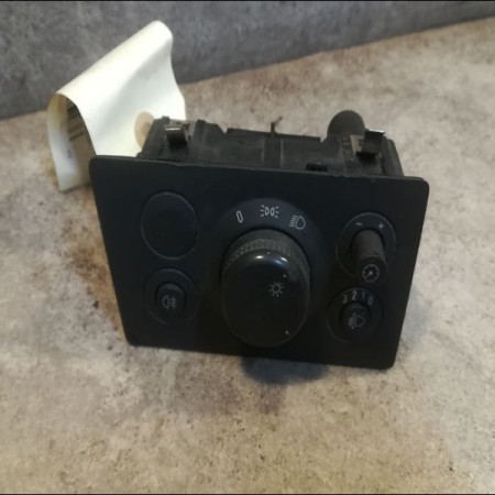 Interrupteur commande de phares occasion OPEL ZAFIRA II Phase 2 01-2008->12-2014 1.7 CDTI 16v 110ch 93185583
