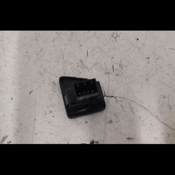 Commande lève-glace porte avant gauche occasion FIAT 500 II 500 II Phase 1 2007-07-01->2016-03-31 1.3 D MULTIJET 16v 75ch 735450601 2