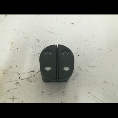 Commande lève-glace porte avant gauche occasion FORD KA I Phase 1 10-1996->10-2008 70ch 1007910