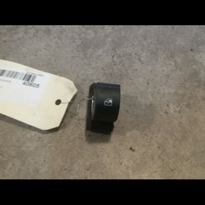 Commande lève-glace porte avant droite occasion FIAT PUNTO EVO III Phase 1 10-2009->12-2013 1.3 MULTIJET 75ch 735500049 1