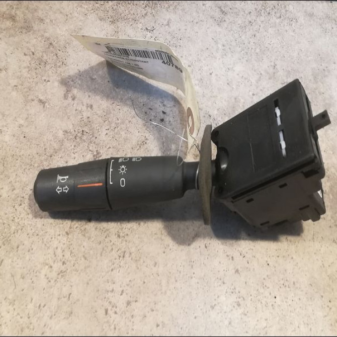 Commande clignotant occasion PEUGEOT 106 Phase 1 09-1991->04-1996 1.5D 625357 1