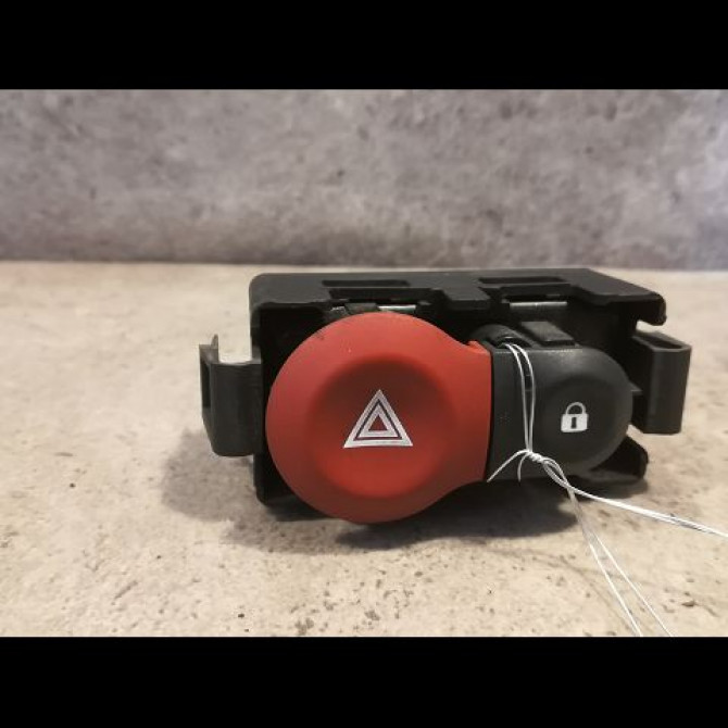 Bouton de warning occasion RENAULT MODUS Phase 1 09-2004->12-2007 1.5 DCI 80ch 252103766R 1