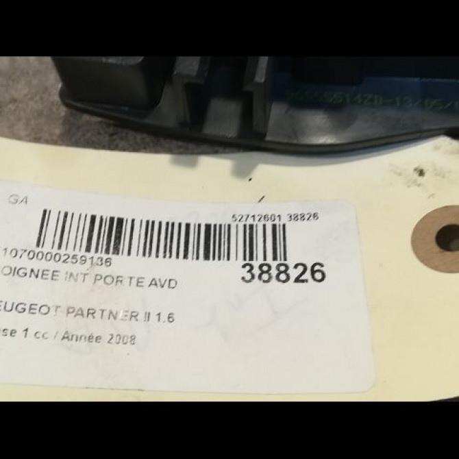 Poignee int porte avd occasion PEUGEOT PARTNER II Phase 1 05-2008->03-2012 1.6 HDI 75ch 9144C1 2