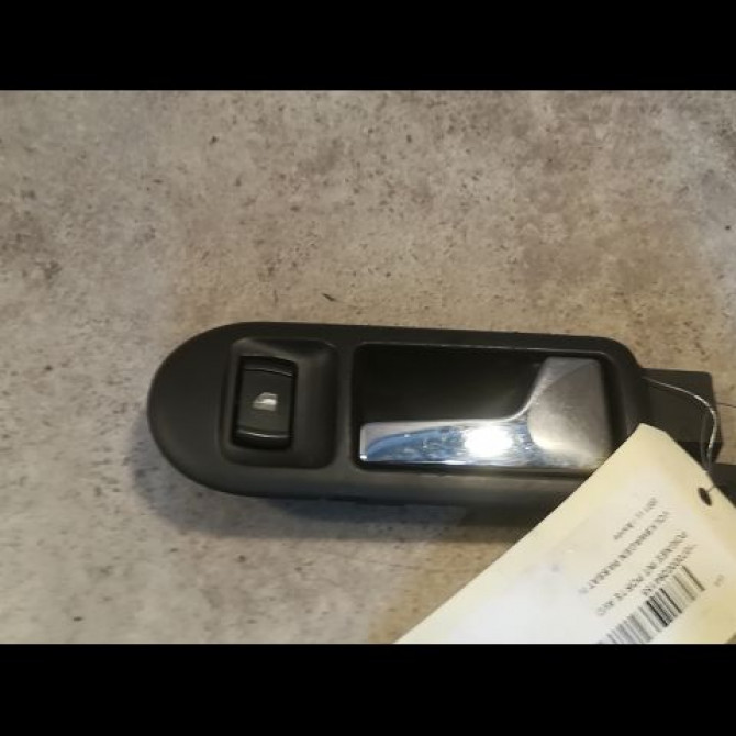 Poignee int porte avd occasion VOLKSWAGEN PASSAT IV Phase 2 10-2000->03-2005 3B1837114TB41 1