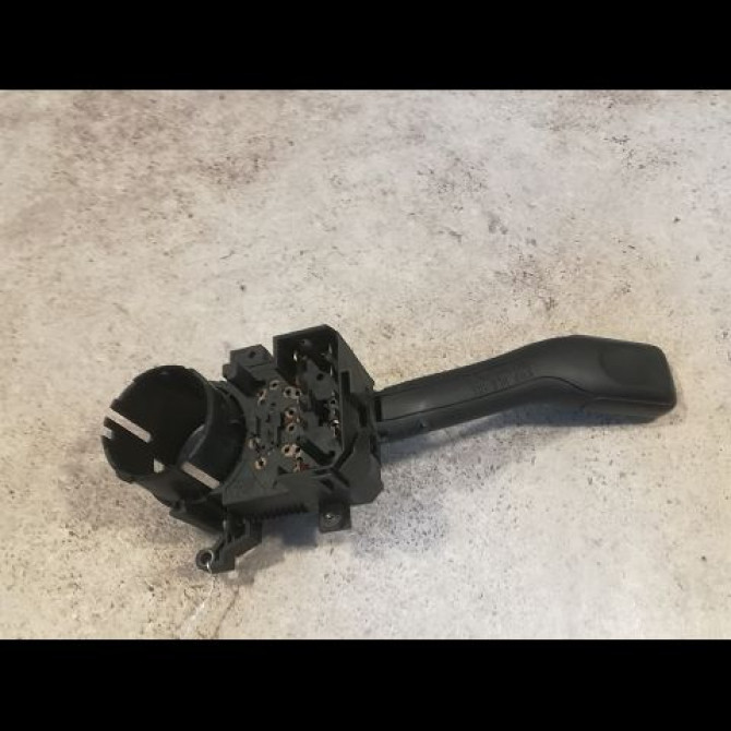 Commande clignotant occasion VOLKSWAGEN PASSAT IV Phase 2 10-2000->03-2005 8L0953513S01C 2