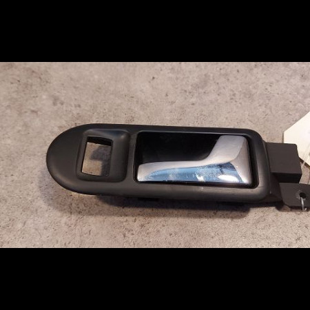 Poignee int porte avd occasion VOLKSWAGEN PASSAT IV Phase 1 10-1996->10-2000 1.9 TDI 110ch 3B1837114TB41