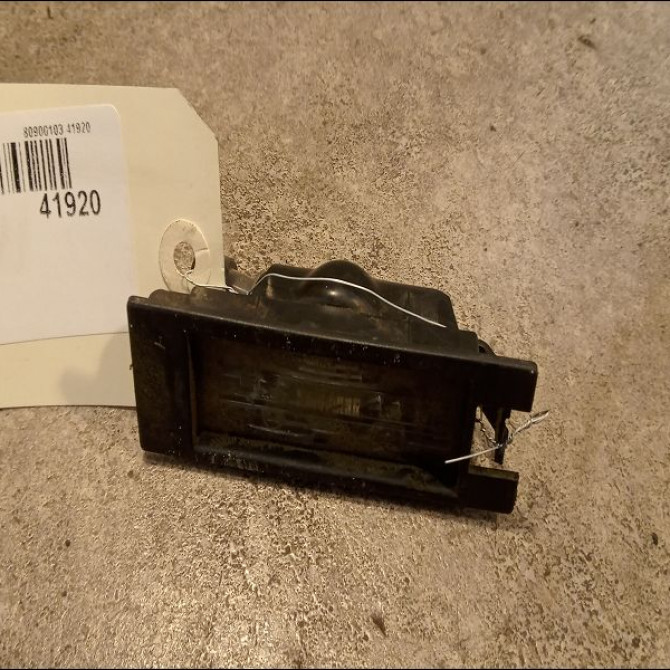 Eclaireur plaque de police g occasion OPEL MERIVA II Phase 1 09-2010->03-2014 1.7 CDTI 110ch 13251936 1