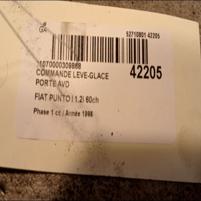 Commande lève-glace porte avant droite occasion FIAT PUNTO I Phase 1 11-1993->10-1999 1.2i 60ch 720654060 3