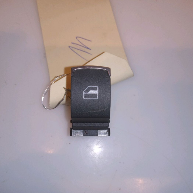 Commande leve-glace porte arrière gauche occasion VOLKSWAGEN PASSAT V Phase 1 04-1995->04-1999 2.0 TDI 140ch 3C8959855XSH 1